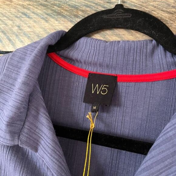 W5 Blue Ribbed Collar Top Size Medium‎ - Picture 7 of 8